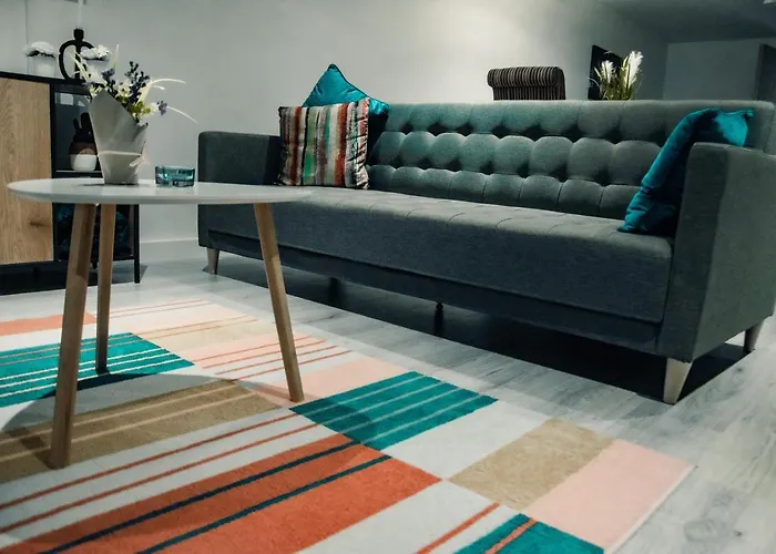 Bv Comfy Basement Apartment At Conditioning House